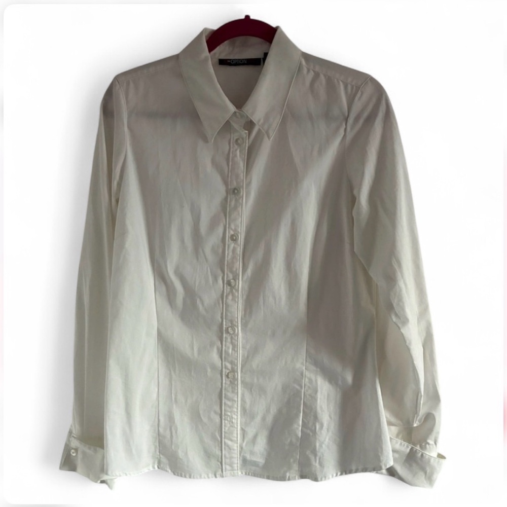 OPTIONelle White Button-Up Blouse